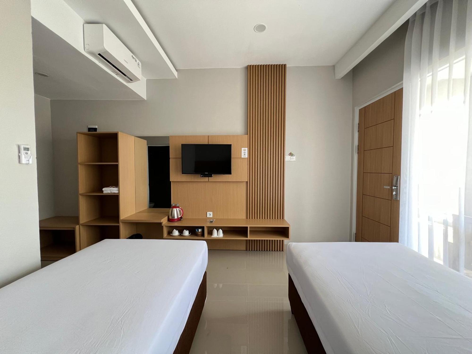 Hotel Century بانجانداران المظهر الخارجي الصورة